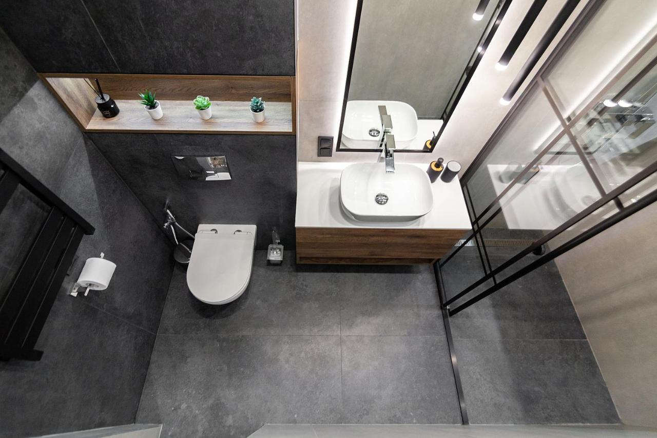 Dream Apartament On Drahomanova Street Liov Exterior foto