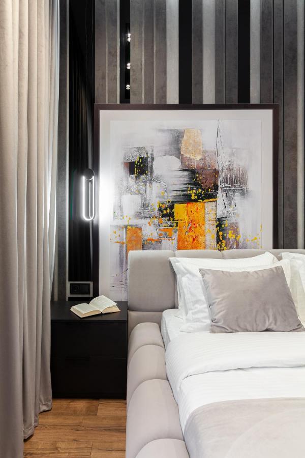 Dream Apartament On Drahomanova Street Liov Exterior foto