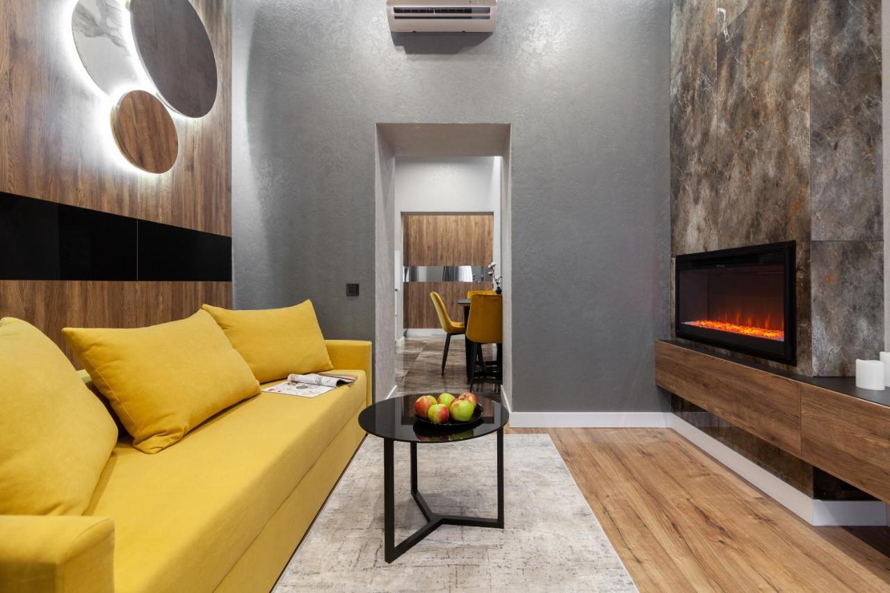 Dream Apartament On Drahomanova Street Liov Exterior foto