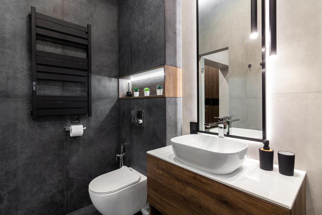 Dream Apartament On Drahomanova Street Liov Exterior foto